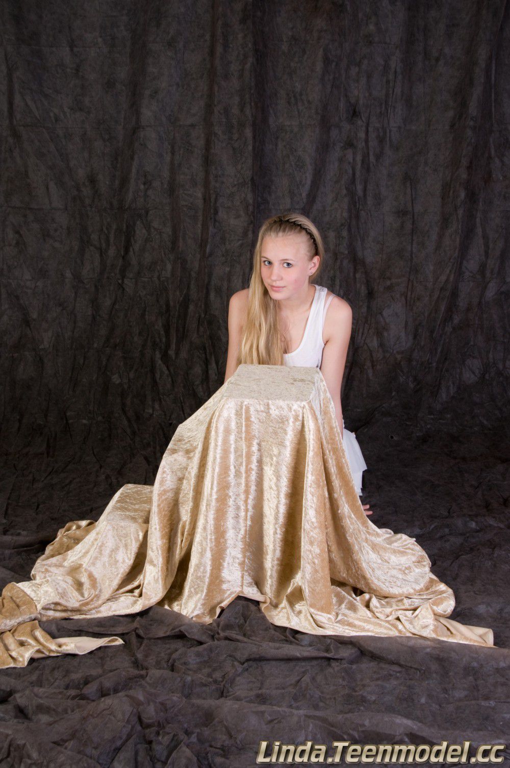 [110P] Linda精美套图第四十三弹(110P)