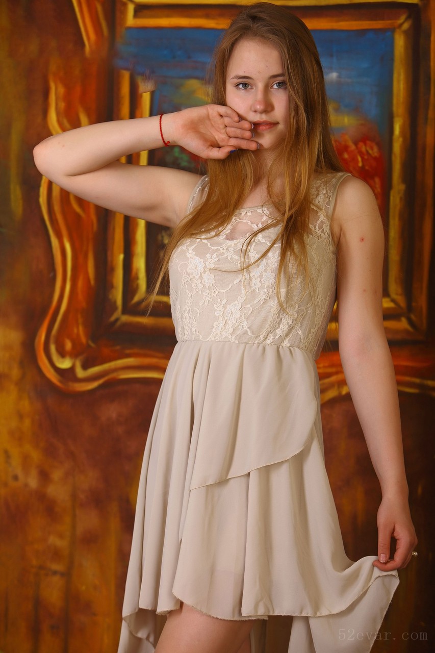 [173P] Hanna白色长裙写真